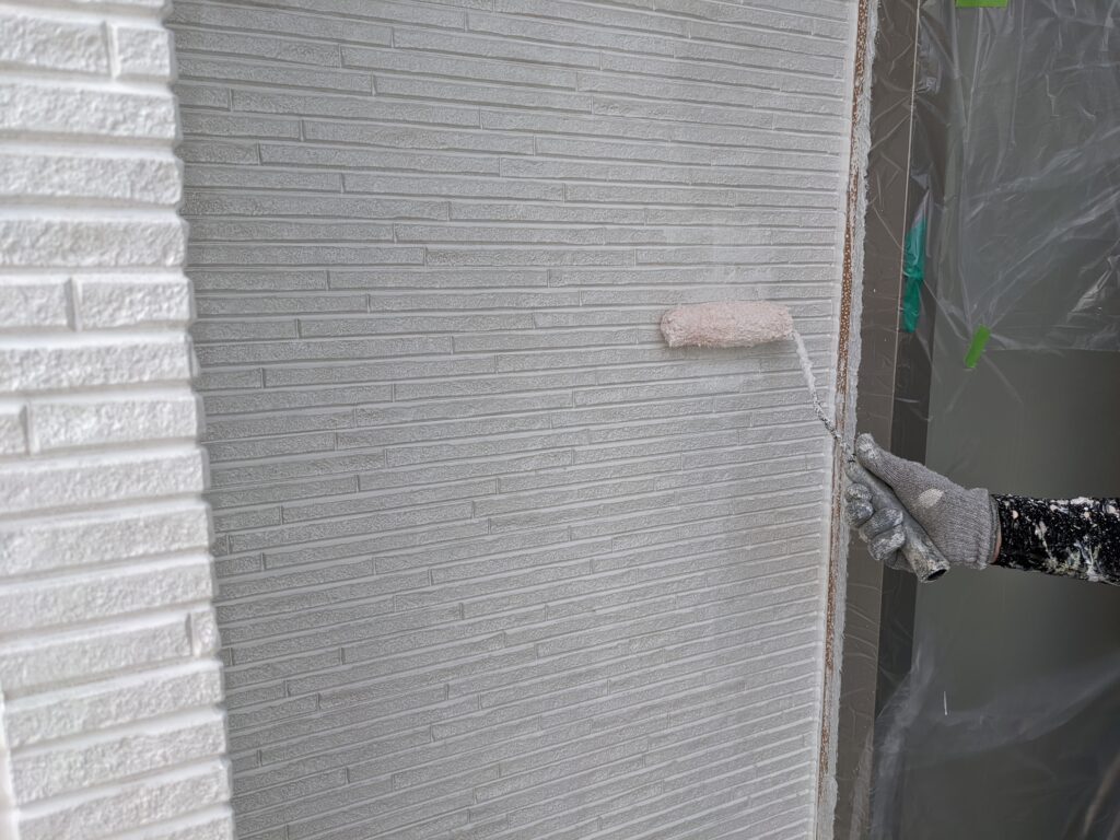 窯業系サイディング人気のツートン色で外壁塗装　長崎市田中町Y様邸