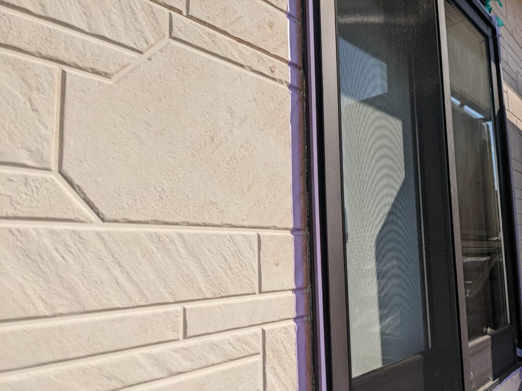 諫早市　３色でメリハリのある外壁塗装　カットハウスClover様　　