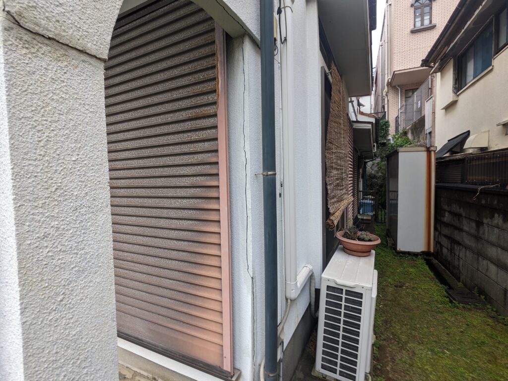 雨戸交換 「重い・動かない…そんな雨戸を快適に!」 長崎市