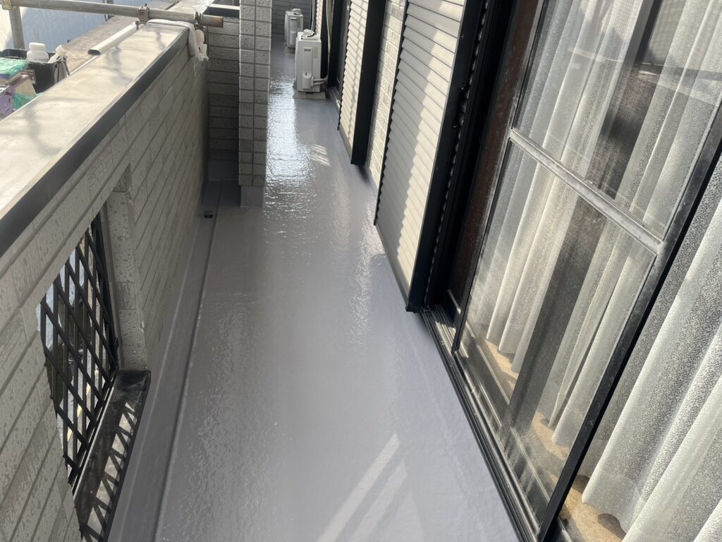 長崎のベランダ防水工事｜雨漏り対策と耐久性アップ