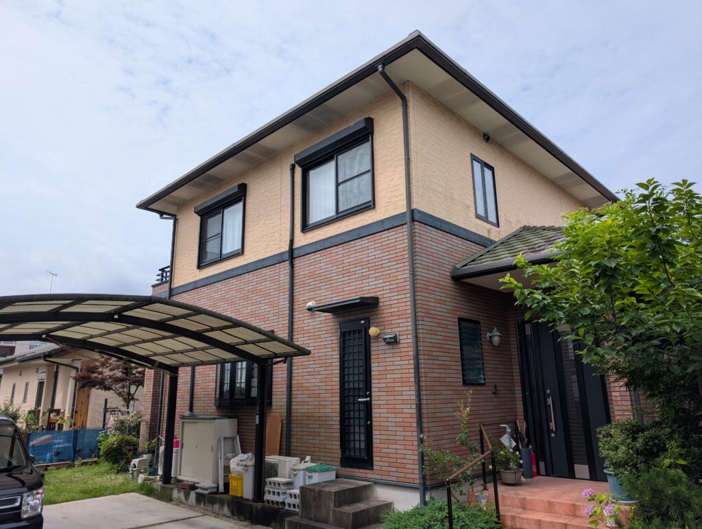 諫早市で無機塗料リファイン無機を使用した外壁塗装｜汚れにくく長持ち